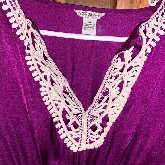 juniors shirt size medium  - Picture 3 of 8